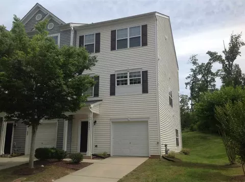 2551 Wyntercrest Ln, Durham, NC 27713 photo 1