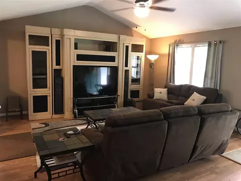 1035 E Justin Dr, Garner, NC 27529 photo 5