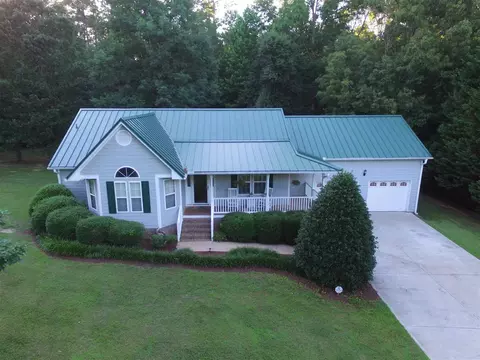 1035 E Justin Dr, Garner, NC 27529 photo 2