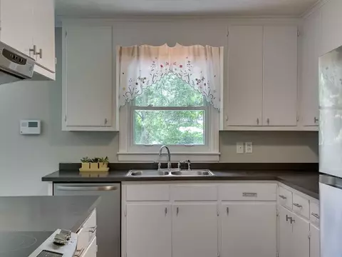 2820 Fairlawn Rd, Durham, NC 27705 photo 6