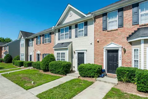 106 Eldon Ln, Apex, NC 27502 photo 2