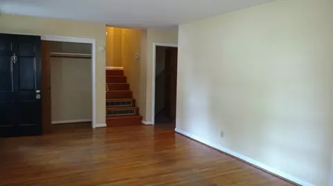 709 Spring St, Cary, NC 27511 photo 3