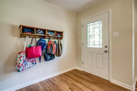 210 White Oak Dr, Durham, NC 27707 photo 5