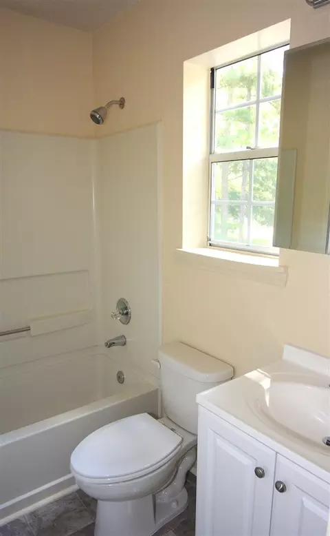 2701 Ramblegate Ln, Durham, NC 27705 photo 11