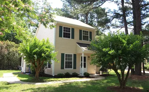 2701 Ramblegate Ln, Durham, NC 27705 photo 1