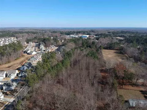 521 Walsenburg Dr, Durham, NC 27712 photo 3