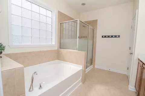 2004 Morehead Hill Ct, Durham, NC 27703 photo 15