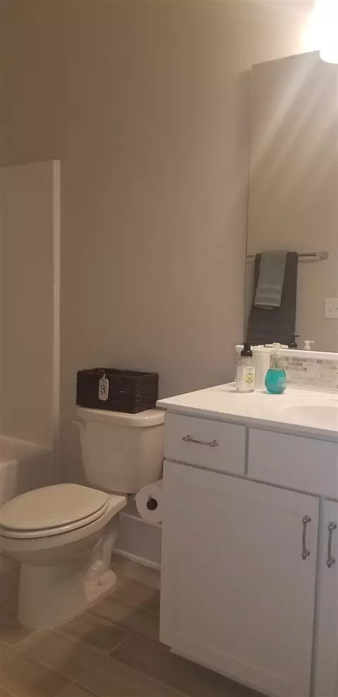 909 Adeline Ct, Durham, NC 27713 photo 9