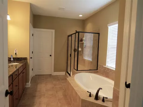237 Hilliard Forest Dr, Cary, NC 27519 photo 18