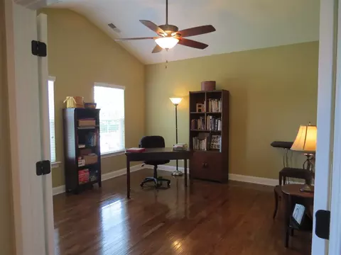 237 Hilliard Forest Dr, Cary, NC 27519 photo 5