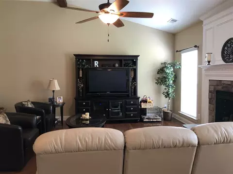 237 Hilliard Forest Dr, Cary, NC 27519 photo 9