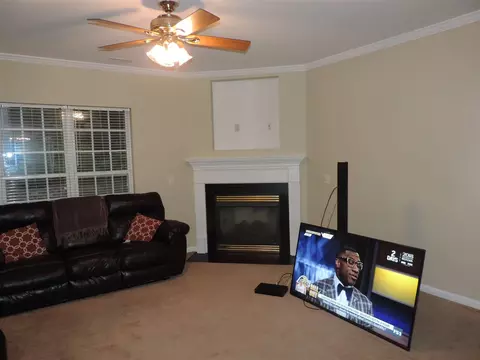 606 Burrell Rd, Durham, NC 27703 photo 10