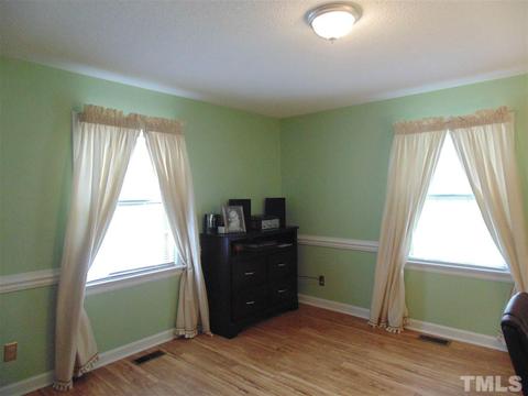 417 Bennett Dr, Selma, NC 27576 photo 13