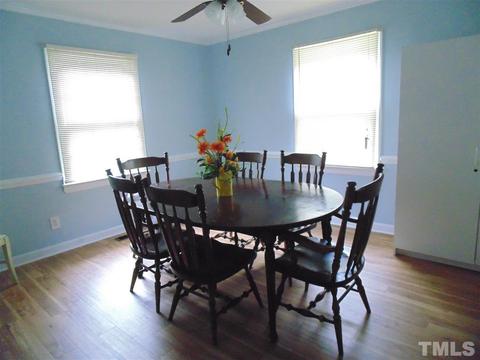 417 Bennett Dr, Selma, NC 27576 photo 8