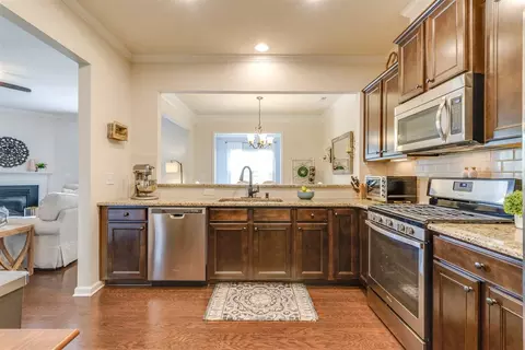 621 Brier Crossings Loop, Durham, NC 27703 photo 8