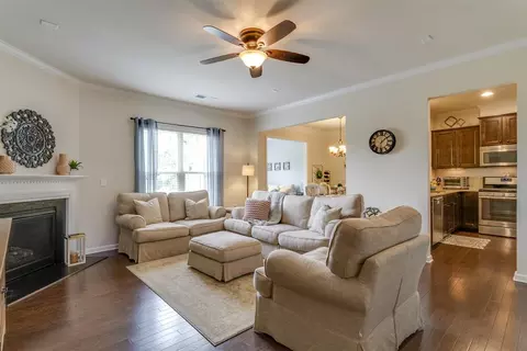 621 Brier Crossings Loop, Durham, NC 27703 photo 2