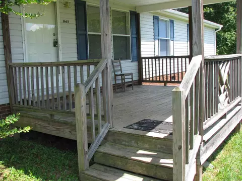 1668 Cunningham Rd, Semora, NC 27343 photo 2