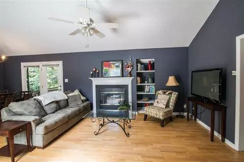 3910 Olde Coach Rd, Durham, NC 27707 photo 4