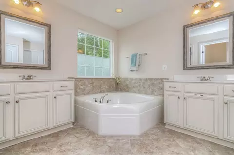 36 James St, Apex, NC 27502 photo 18