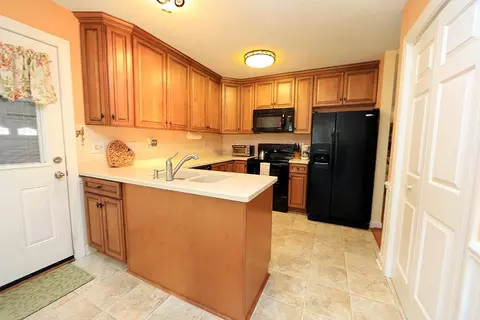5712 Stardust Dr, Durham, NC 27712 photo 6
