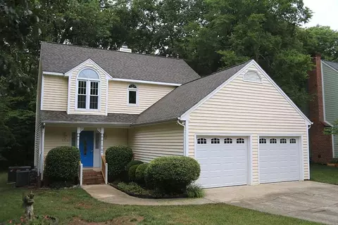 5712 Stardust Dr, Durham, NC 27712 photo 1