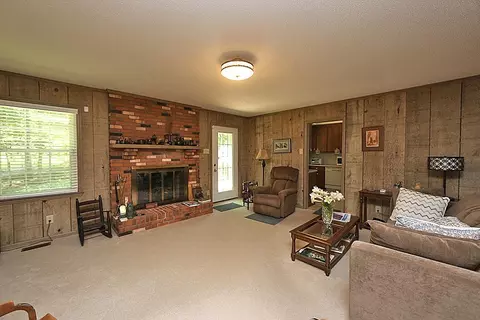 16 Barrington Pl, Durham, NC 27705 photo 4