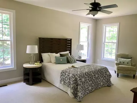209 Vanderbilt Ct, Durham, NC 27705 photo 8