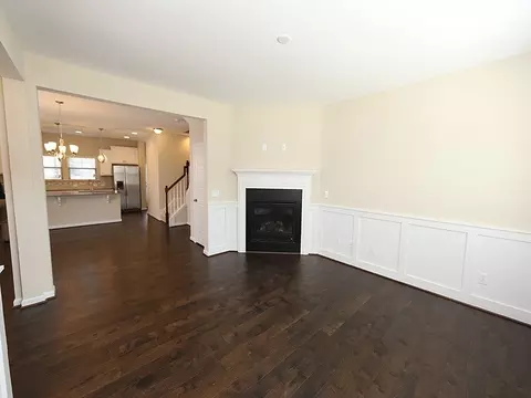 1139 Metropolitan Dr, Durham, NC 27713 photo 5