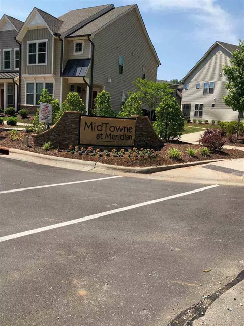 1139 Metropolitan Dr, Durham, NC 27713 photo 3