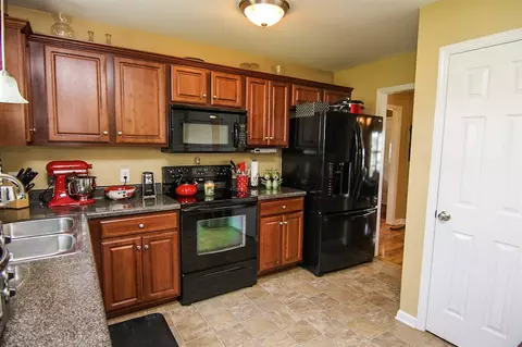 75 Ralph Dr, Kenly, NC 27542 photo 11