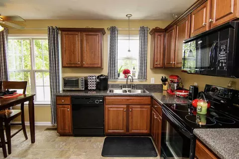 75 Ralph Dr, Kenly, NC 27542 photo 12