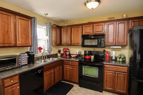 75 Ralph Dr, Kenly, NC 27542 photo 10
