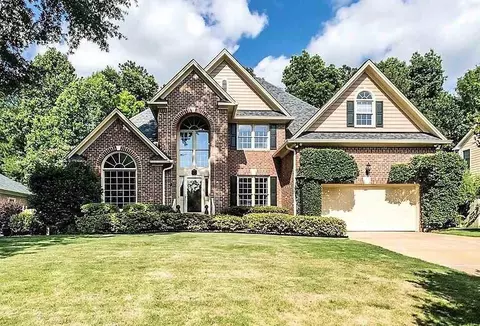 205 Modena Dr, Cary, NC 27513 photo 1