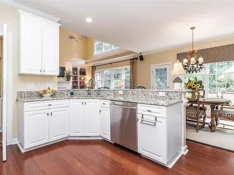 205 Modena Dr, Cary, NC 27513 photo 8