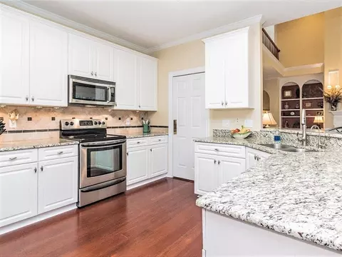205 Modena Dr, Cary, NC 27513 photo 9