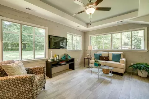 325 Latta Rd, Durham, NC 27712 photo 4
