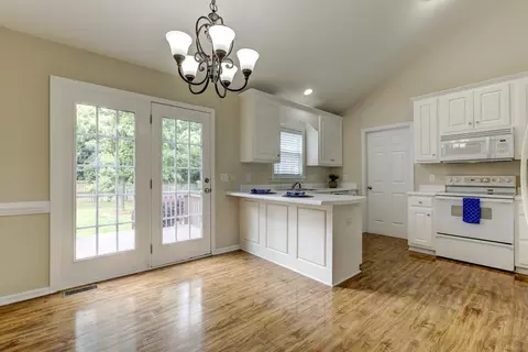 252 Dullis Cir, Garner, NC 27529 photo 6