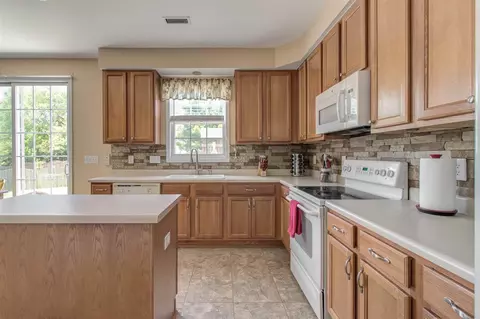 2010 Cedar Grove Dr, Durham, NC 27703 photo 10