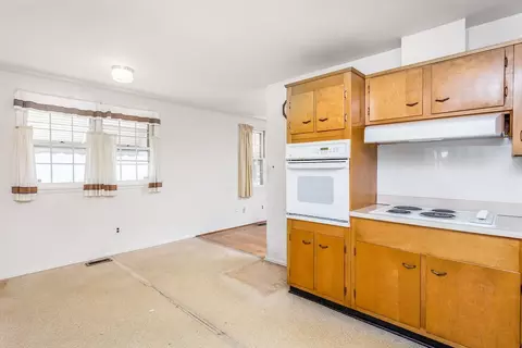 3432 Apache Dr, Raleigh, NC 27609 photo 10
