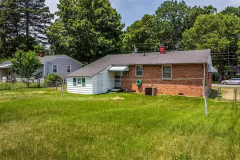 3432 Apache Dr, Raleigh, NC 27609 photo 17