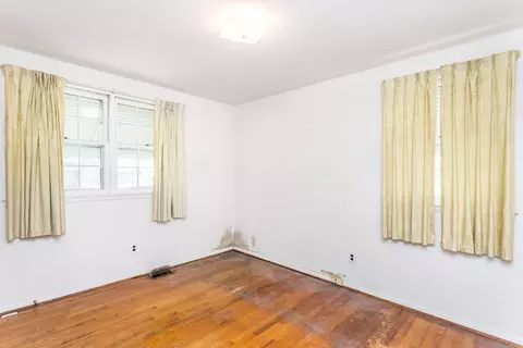 3432 Apache Dr, Raleigh, NC 27609 photo 13