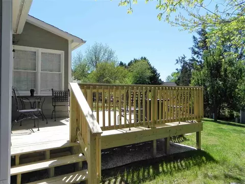 516 E Moore St, Graham, NC 27253 photo 6