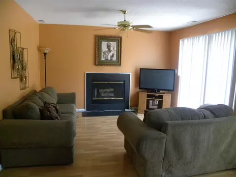 5805 Thistlerock Ln, Durham, NC 27703 photo 4
