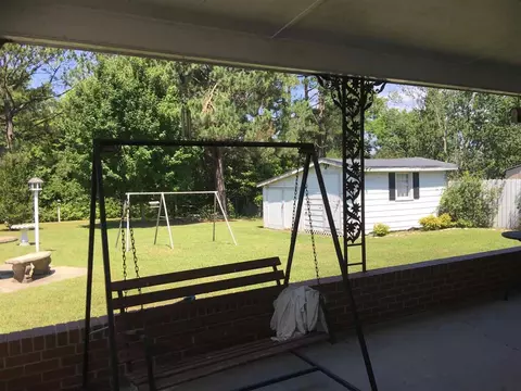104 N 12th St, Erwin, NC 28339 photo 2
