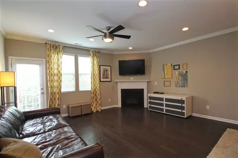 624 Libson St, Durham, NC 27703 photo 2