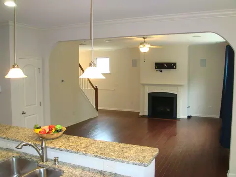 613 Poplar St, Durham, NC 27703 photo 5