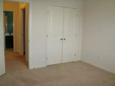 613 Poplar St, Durham, NC 27703 photo 13