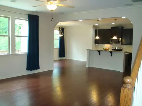 613 Poplar St, Durham, NC 27703 photo 6