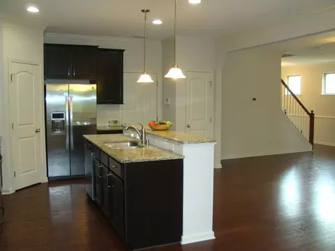 613 Poplar St, Durham, NC 27703 photo 12