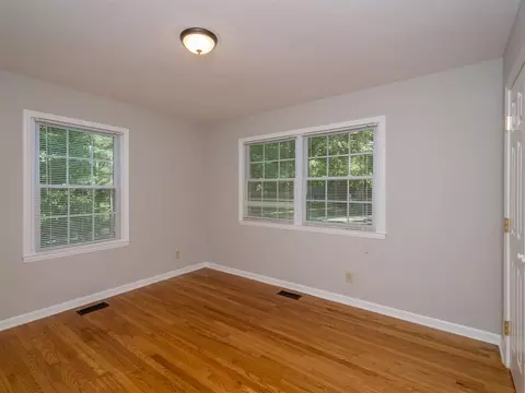 931 Clarion Dr, Durham, NC 27705 photo 10
